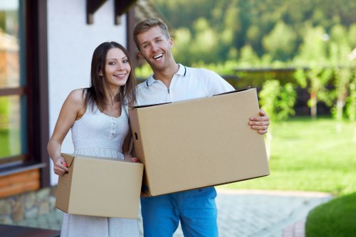 Careful packing and loading for a Dulwich home move